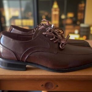 🅢🅐🅛🅔 🍁 Stacy Adam’s Leather Oxfords • NWOT • Closet Cleanout • Never Worn